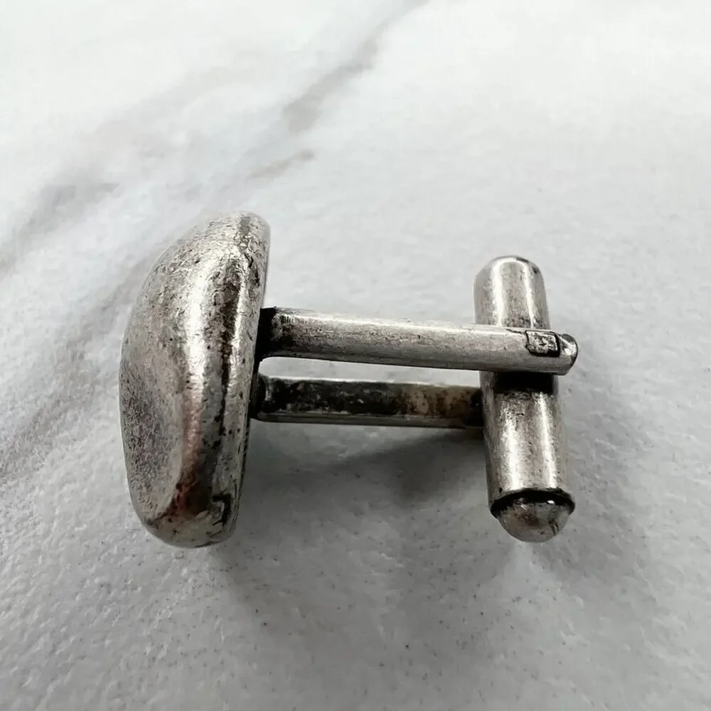 Vintage Silver Tone Wavy Oval Single Cufflink